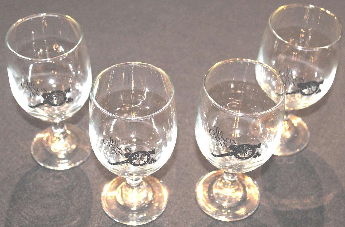 Up for sale are these English Pub The Cannon Inn Set Of Four Souvenir Glasses in excellent condition with no chips or cracks. The glasses measure approx. 6 inches tall & about 2 3/4 inches wide. Shipping Excludes: Alaska/Hawaii, US Protectorates, APO