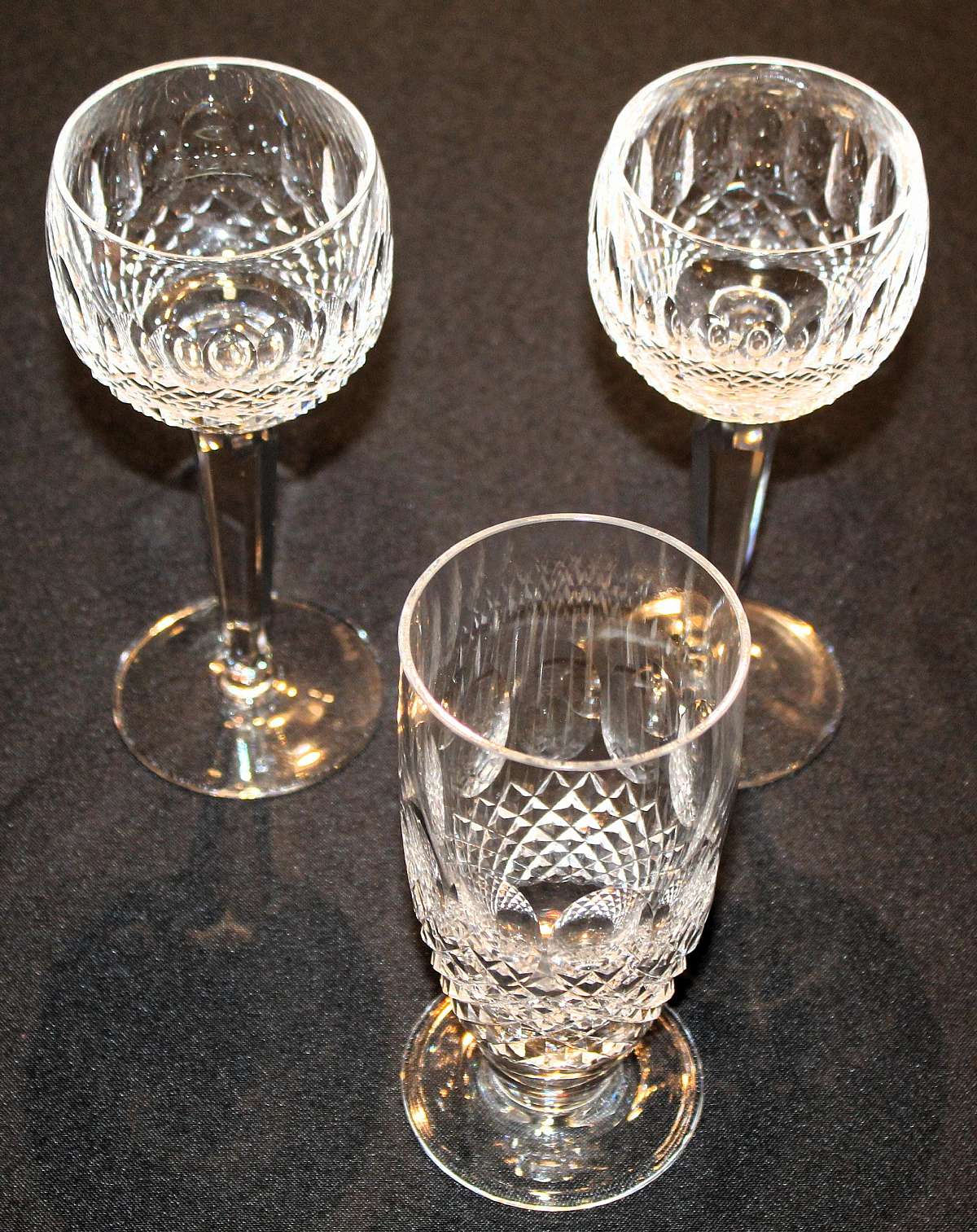 Up for sale are these Waterford Colleen Set Of Two Wine Hocks & One Iced Tea in excellent condition with no chips or cracks. The Wine Hocks Measure approx. 7 3/8"T by 2 7/8"W and the Iced tea 6 1/2"T by 5"W.Shipping Excludes: Alas