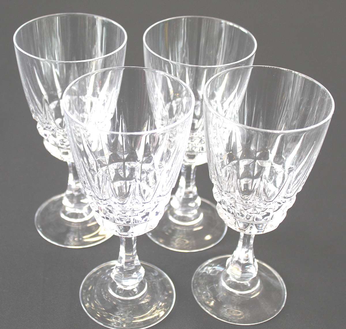 Up for sale are these Cristal Dâ€™Arques Durand Pompadour Set Of Four Water Goblets in excellent condition with no chips or cracks. They measure approx. 6 3/4"T by 3 1/8"W.Shipping Excludes: Alaska/Hawaii, US Protectorates, APO