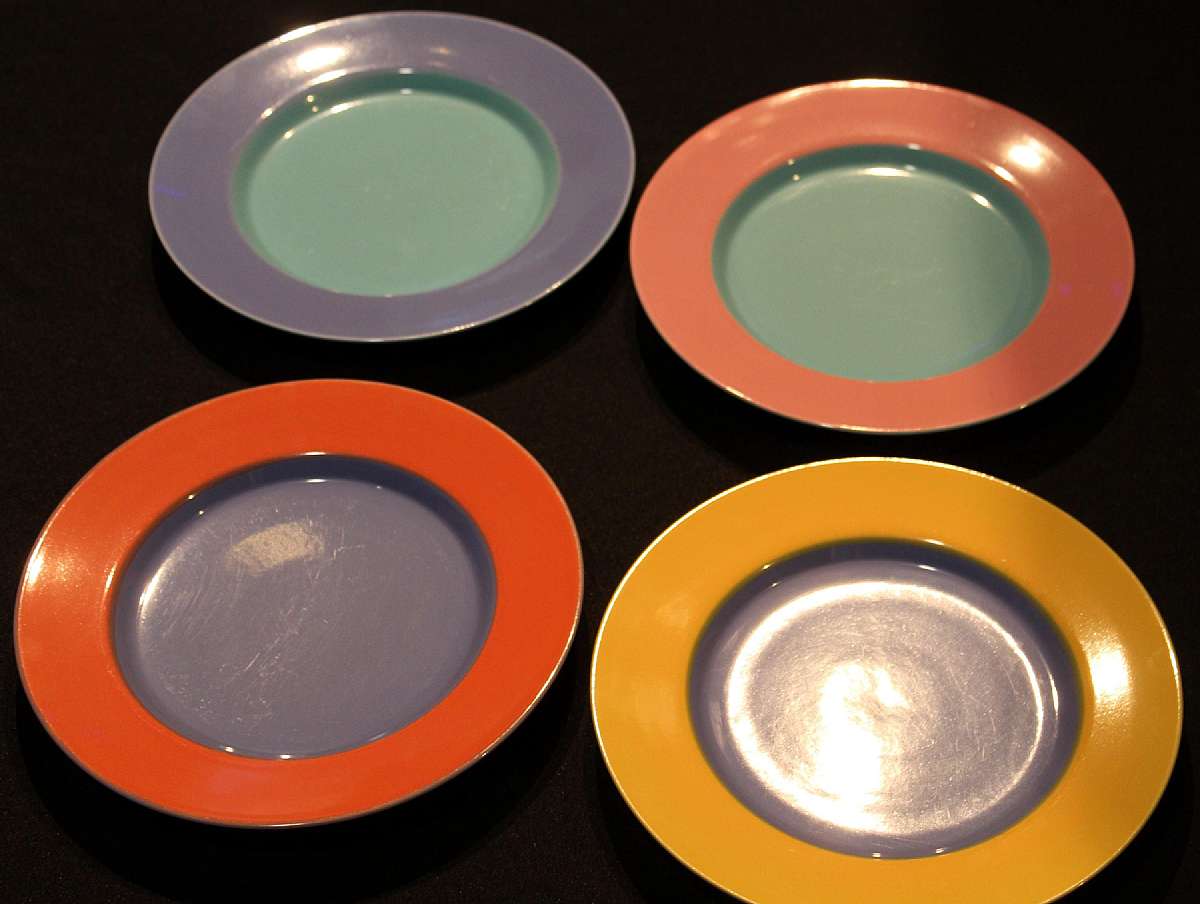 Lindt Stymeist Colorways Set Of Four Salad Plates in Good Condition with no chips or cracks. There are utensil marks from use. They measure approx. 9"W.Shipping Excludes: Alaska/Hawaii, US Protectorates, APO/FPO, PO BoxShipping Provided to the Unit