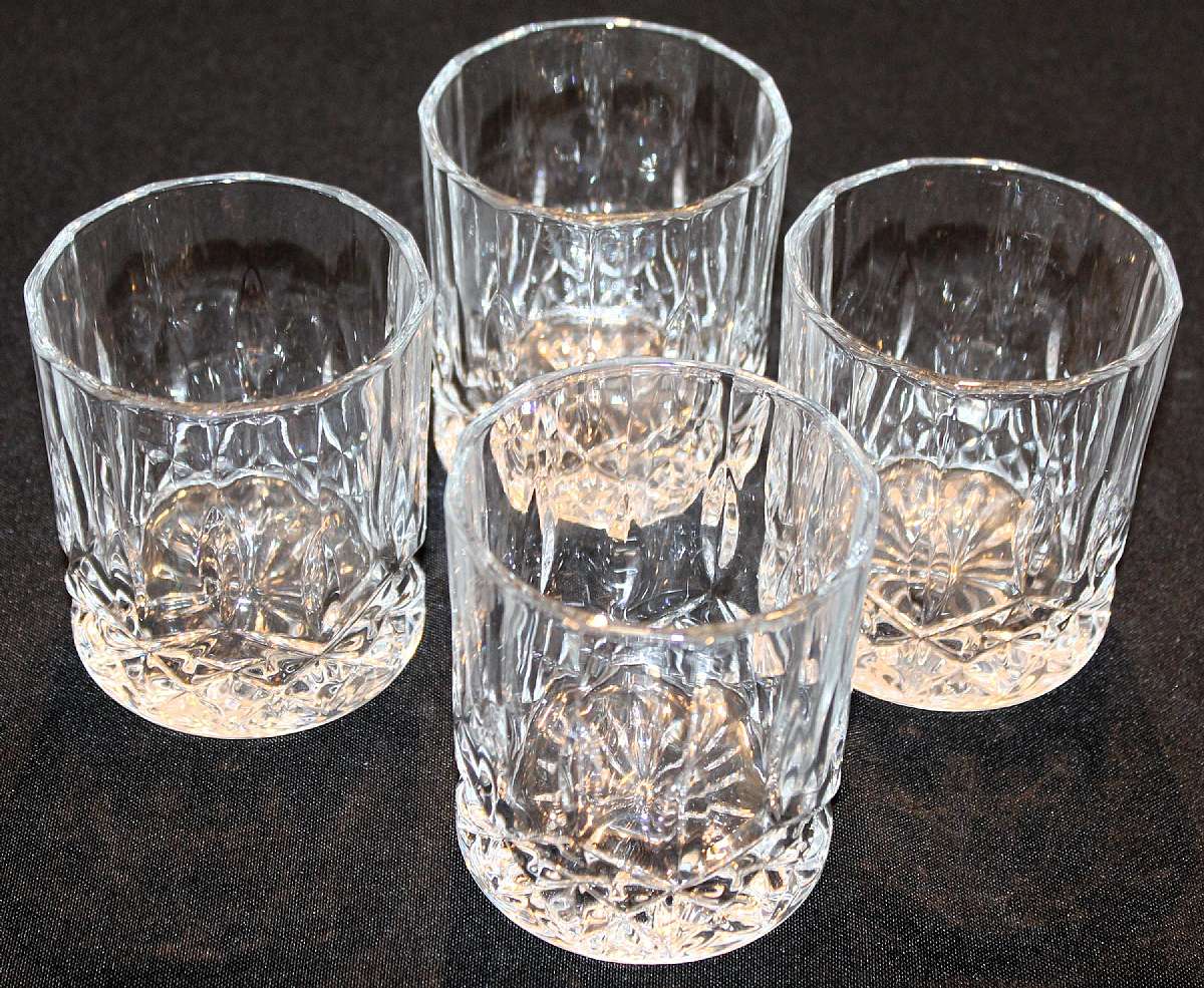 Up for sale are these Royal Crystal Rock Opera Set Of Four Old Fashion Glasses in excellent condition with no chips or cracks. They measure approx. 3 5/8"T by 3 1/4"W. Shipping Excludes: Alaska/Hawaii, US Protectorates, APO/FPO, PO BoxShipping