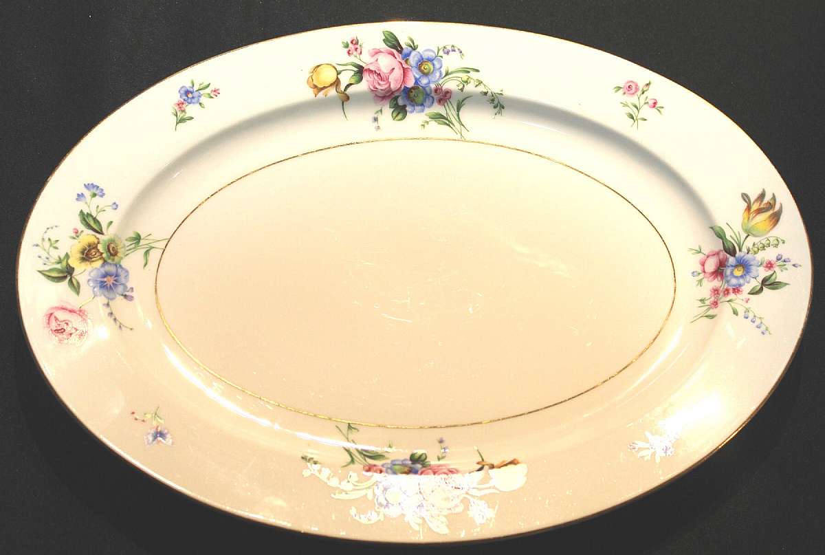 Up for sale is this Heinrich Pattern 16419 Very Large 16 Inch Platter in great condition with no chips or cracks. The platter measures approx. 16 1/4 inches by 12 inches. Please see my other sales for this beautiful pattern.Shipping Excludes: Alaska/Hawa