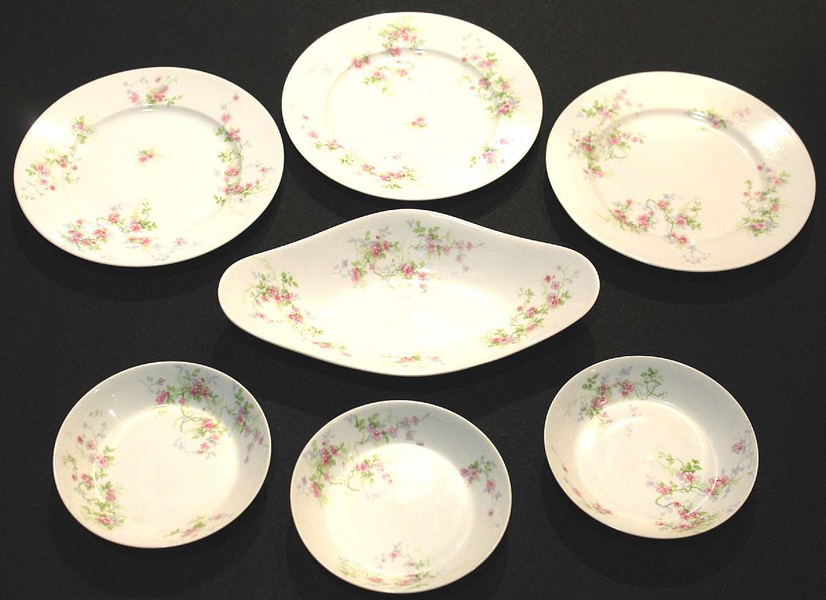 Up for sale are these WM Guerin & Co Pattern GUE18 Limoges France Seven Piece Set. No chips or cracks. The three plates measure approx. 7 1/4"W and the three bowls 5"W and the celery dish 9 1/2"L by 5 1/4"W.Shipping Excludes: Alas