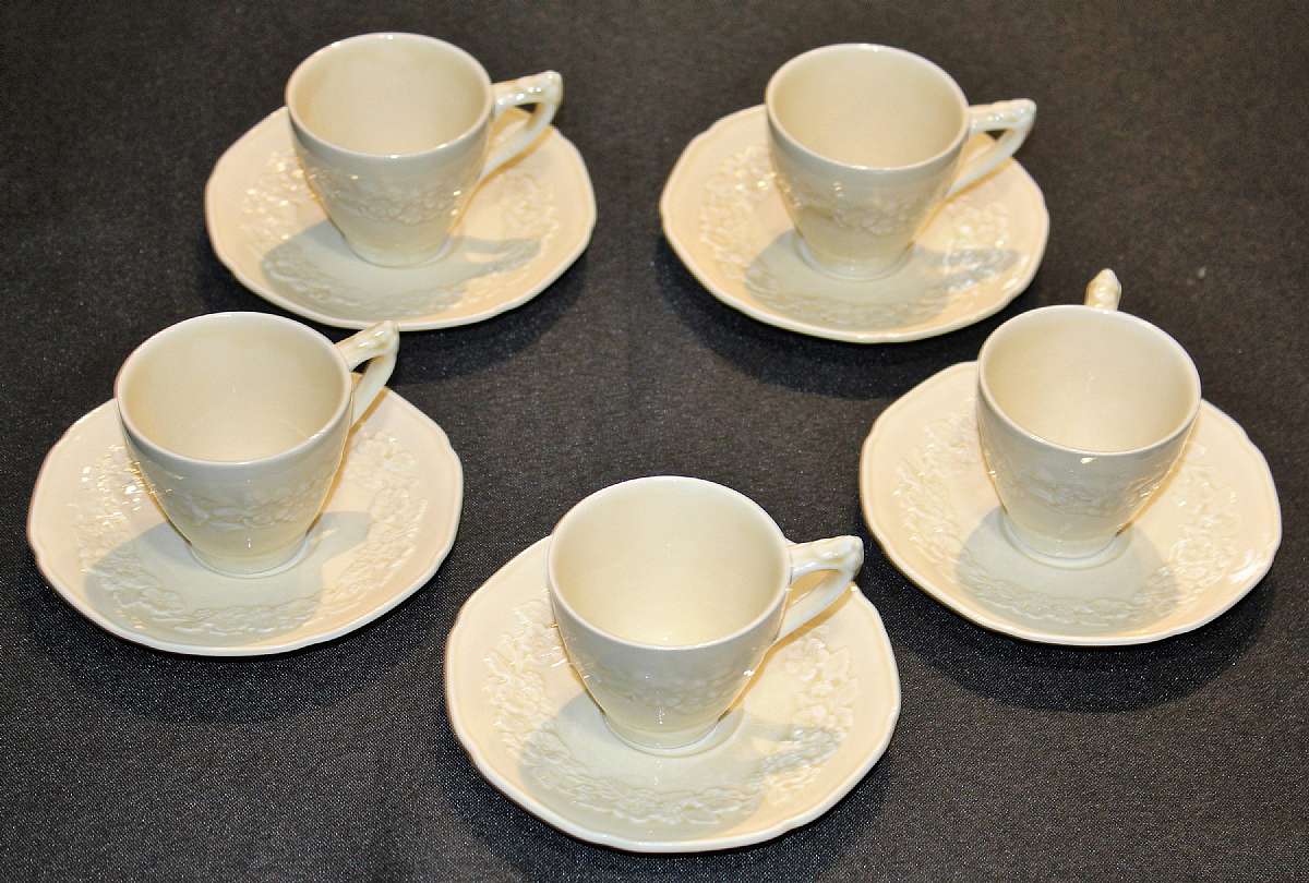Up for sale are these Crown Ducal England Set Of Five Demitasse Cups & Saucers in very good condition with no chips or cracks. The saucers measure approx. 4 3/4"W and the cups are about 2 1/8"T by 2 1/2"W.Shipping Excludes: Alaska/Haw