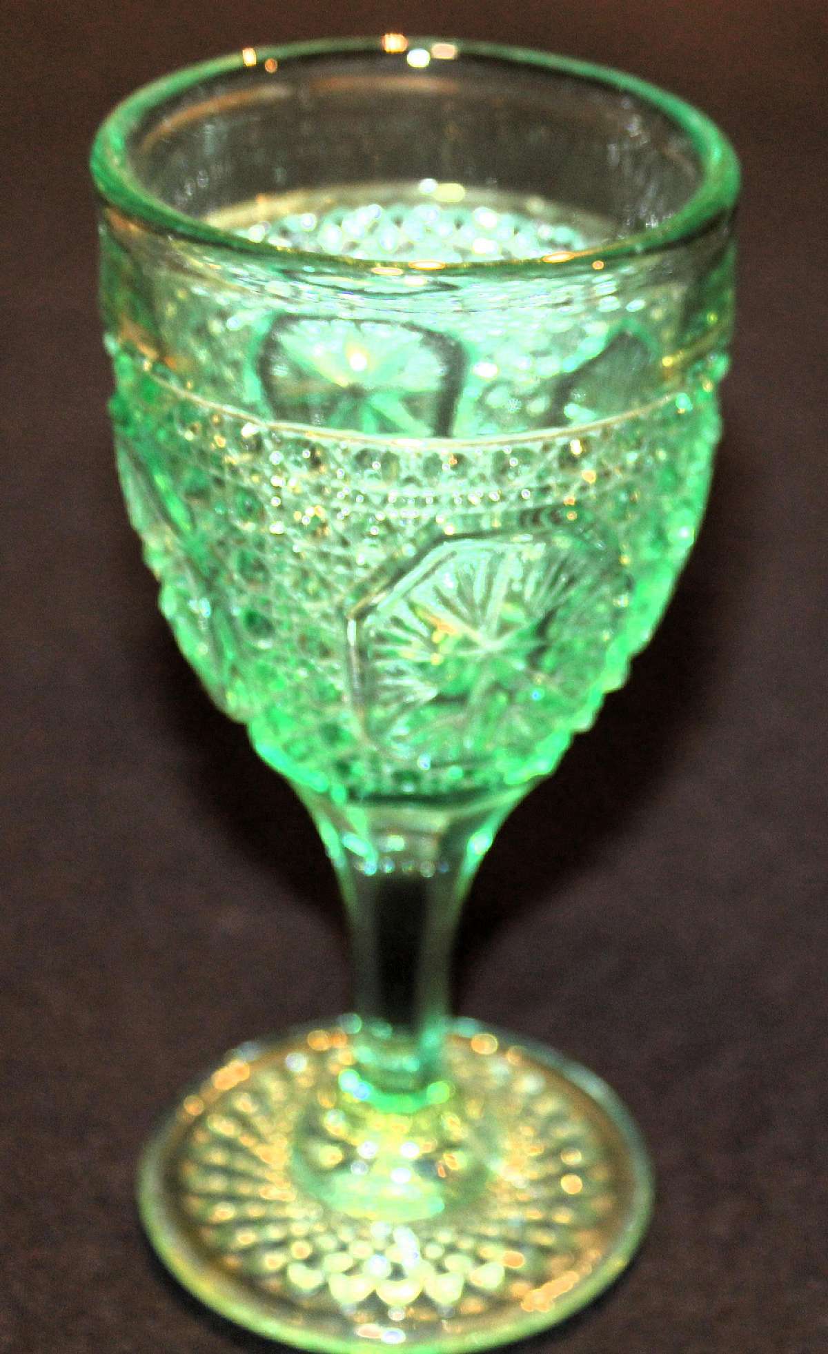 Up for sale is this Imperial Glass-Ohio Amelia Green Water Goblet in great condition with no chips or cracks. It measures approx. 6 3/4"T by 3"W. Shipping Excludes: Alaska/Hawaii, US Protectorates, APO/FPO, PO Box Shipping Provided to the Unit