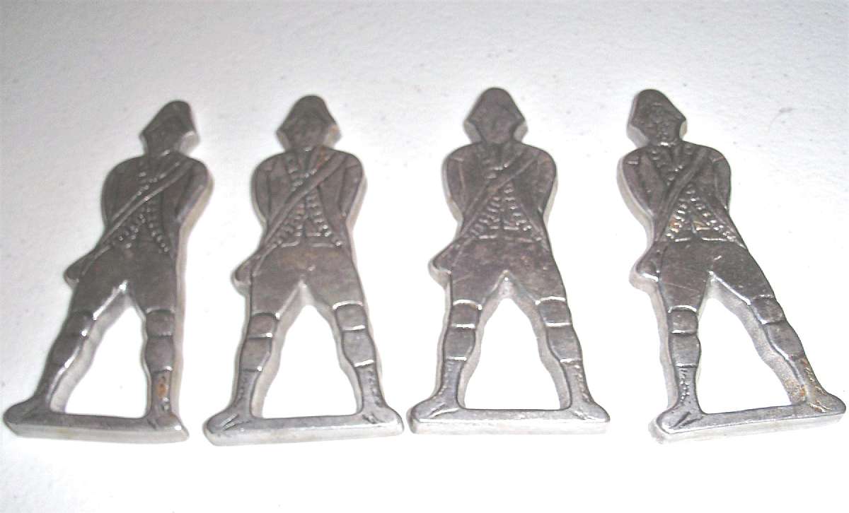 Up for sale are these Vintage set of 4 Wilton Pewter Figural Soldier Napkin Rings/Holders. They measure approx. 4 1/4"T by 1 7/8"W. Very unique items. Shipping Excludes: Alaska/Hawaii, US Protectorates, APO/FPO, PO BoxShipping Provided to the
