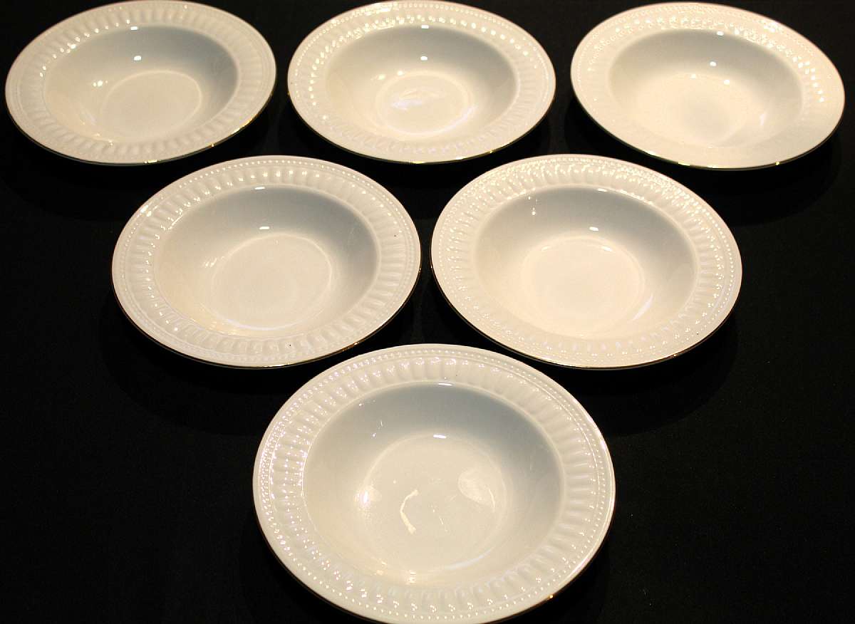 Up for sale are these Oneida Athena Gold Majesticware Set Of Six Rimmed Soup Bowls in excellent condition with no chips or cracks. They measure approx. 8 7/8 inches wide. Shipping Excludes: Alaska/Hawaii, US Protectorates, APO/FPO, PO BoxShipping Provid