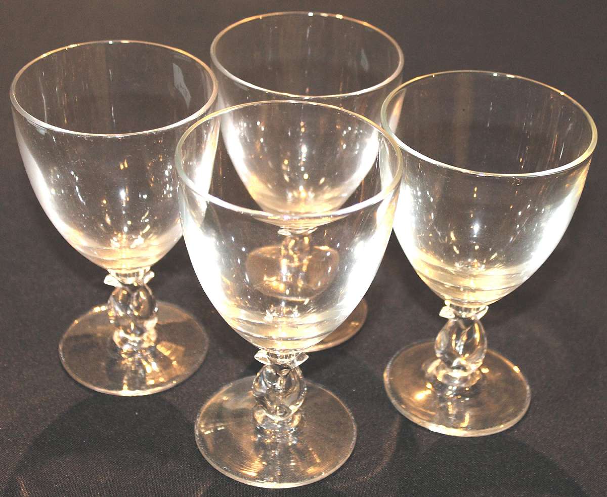 Up for sale are these Heisey Lariat Set Of Four Water Glasses in great condition with no chips or cracks. They measure approx. 5 3/4"T by 3 1/2"W.Shipping Excludes: Alaska/Hawaii, US Protectorates, APO/FPO, PO BOXShipping Provided to the Unite